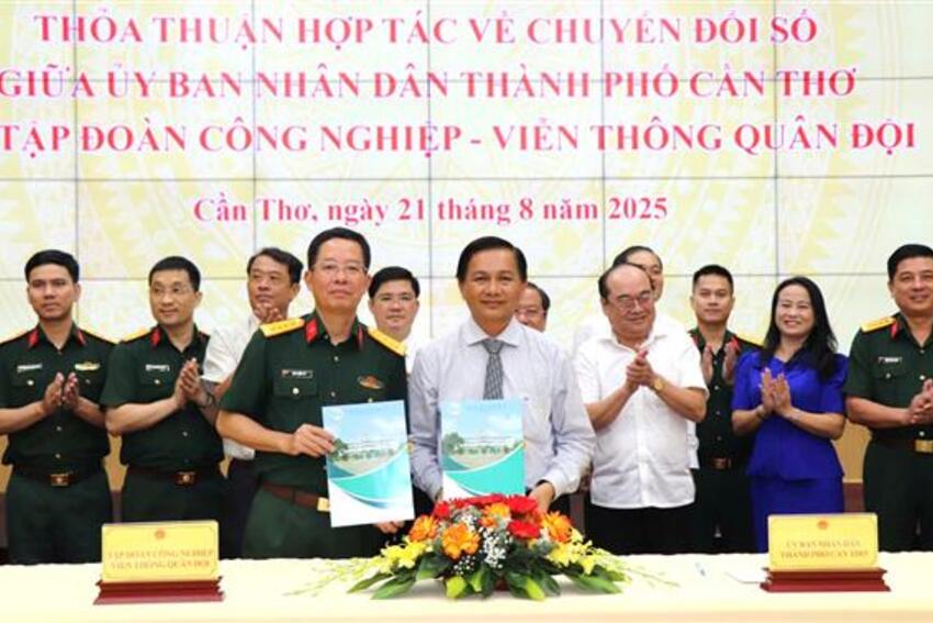 Cần Thơ và Viettel ký thỏa thuận hợp tác chuyển đổi số