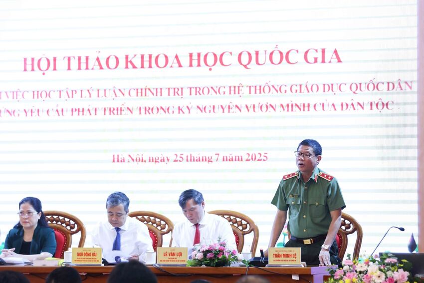 Đổi mới học tập lý luận chính trị trong hệ thống giáo dục quốc dân
