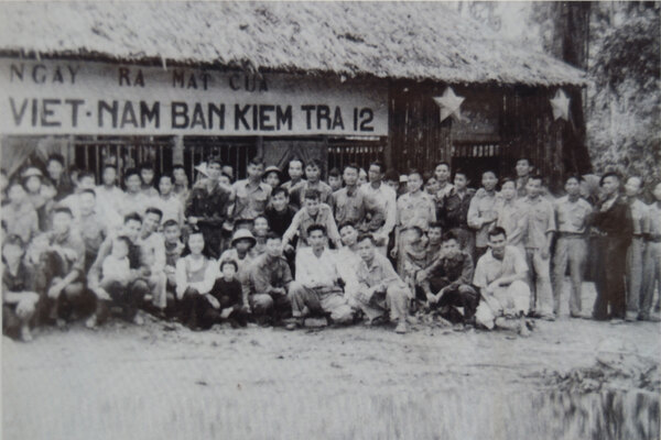 Phim tài liệu: Bác Hồ với Quảng Ninh