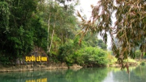 Suối Lênin