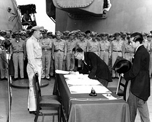 Ngày 14/8/1945, phát xít Nhật đầu hàng không điều kiện, kết thúc chiến tranh thế giới thứ hai